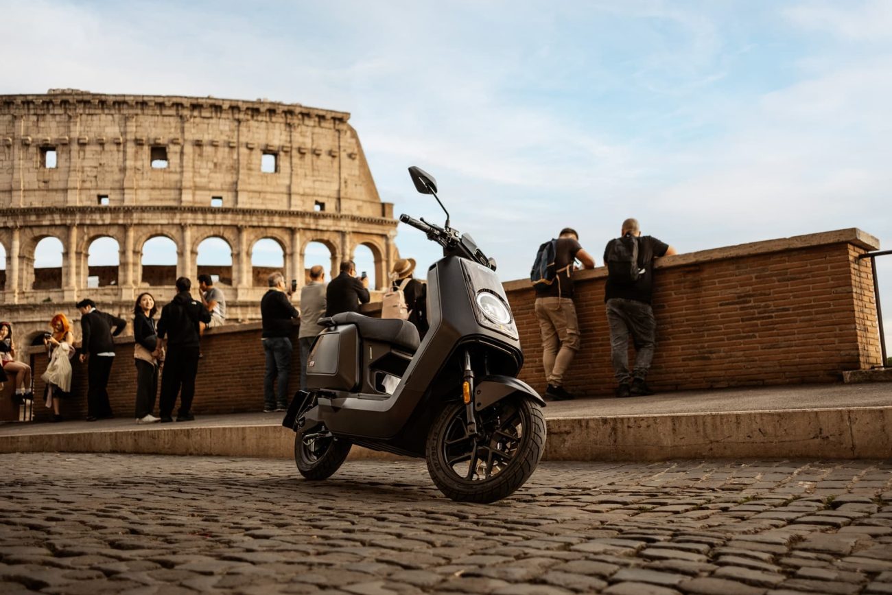 NIU celebra su 10º Aniversario por todo lo alto e EICMA 2024