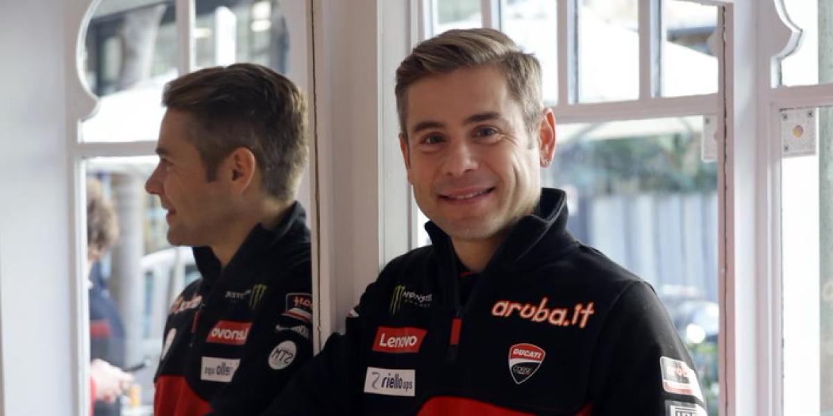 Álvaro Bautista responde a Andrea Iannone tras lo de Malasia: "Madre mía..."