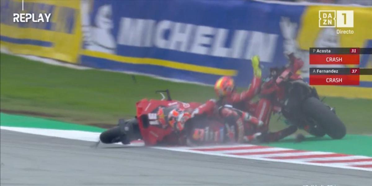 ¡Desastre en equipo! Augusto y Acosta se chocan inexplicablemente