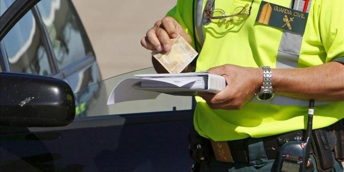 Así puedes recurrir, paso a paso, una multa de tráfico en la web de la DGT