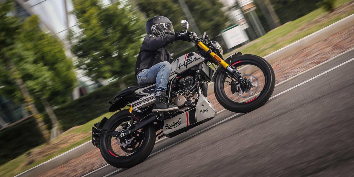 la HPS 125 y Piega 125