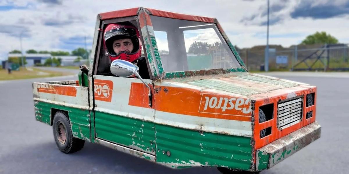 El famoso Ibishu Pigeon de BeamNG.drive se hace realidad gracias a un triciclo de 50 c.c. de Honda