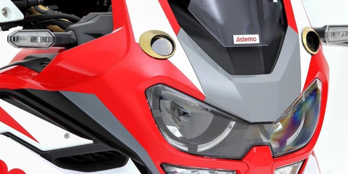 Las cámaras con inteligencia artificial llegan a las motos, para que puedan leer la carretera y “pensar”, autoajustar sus suspensiones y advertir de peligros