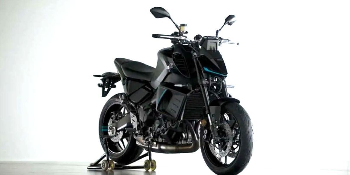 Yamaha ya tiene lista su moto híbrida, y no es un sencillo scooter urbano, sino una potente naked deportiva