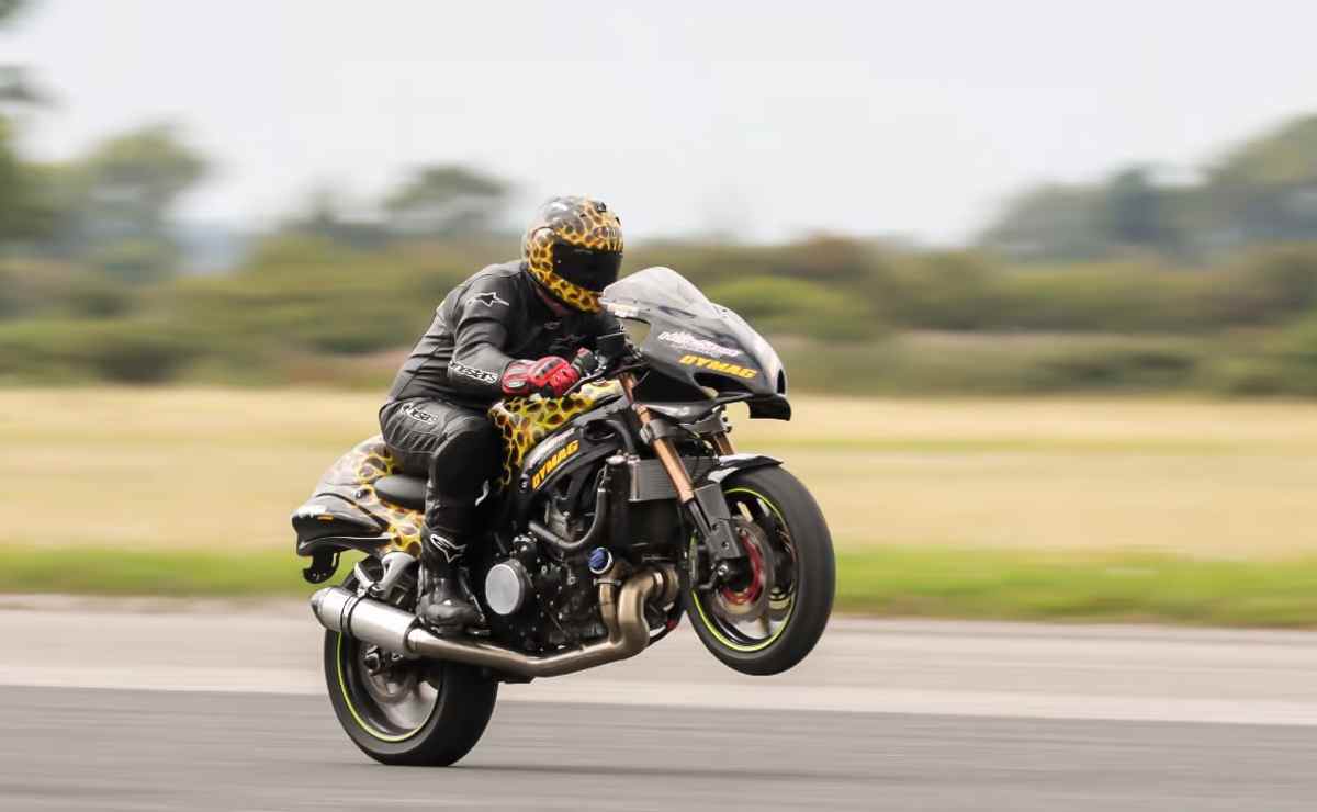 Moto Sistema anti-wheelie