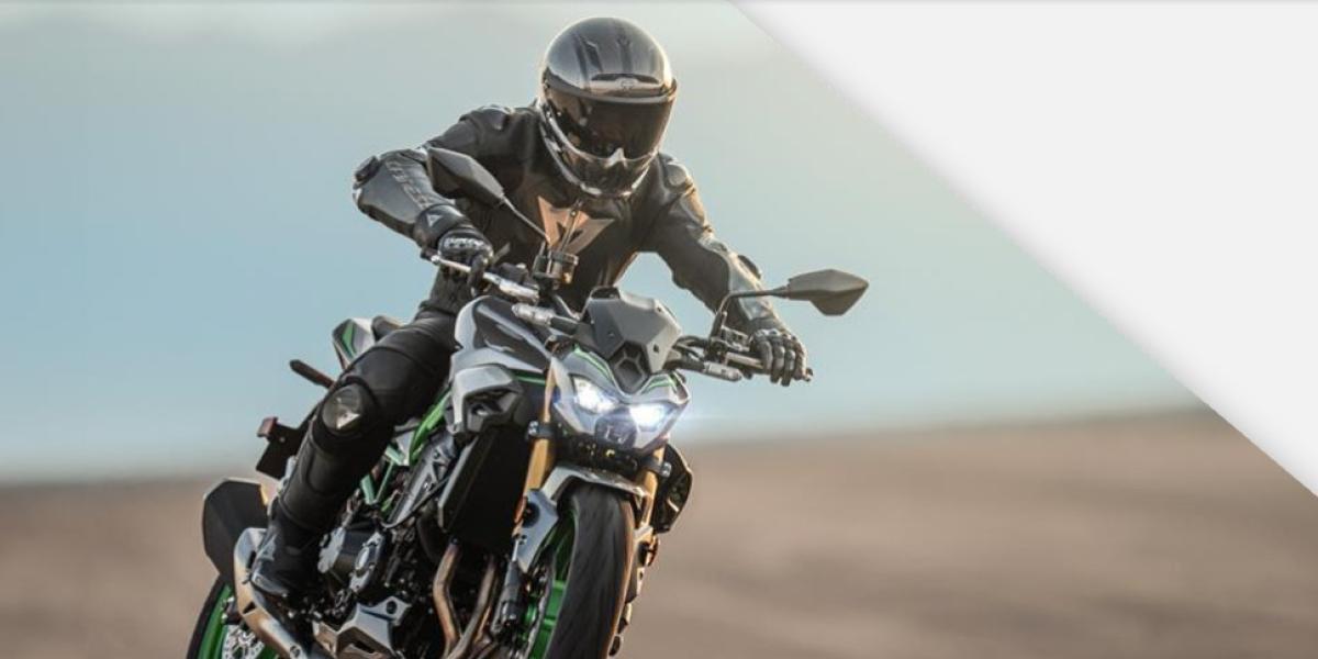 La supernaked de Kawasaki se renueva, ahora con más motor