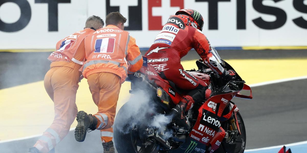 El Bagnaia más harto con su 'via crucis' en Le Mans y con su Ducati: "Un desastre"