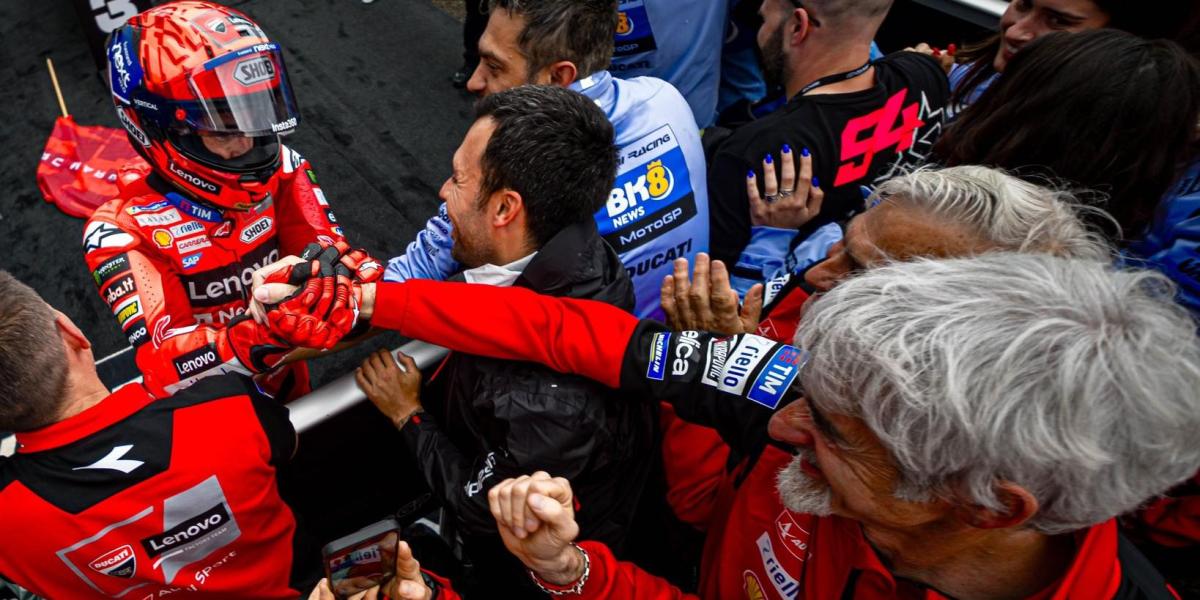 Dall'Igna, el jefazo de Ducati, señala las diferencias entre Marc Márquez y Bagnaia: "Uno es como yo, el otro más meticuloso"
