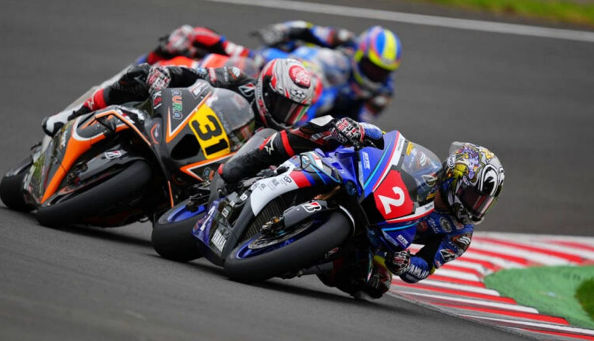 Katsuyuki Nakasuga se escapa en el All Japan JSB1000 2025 tras un gran doblete