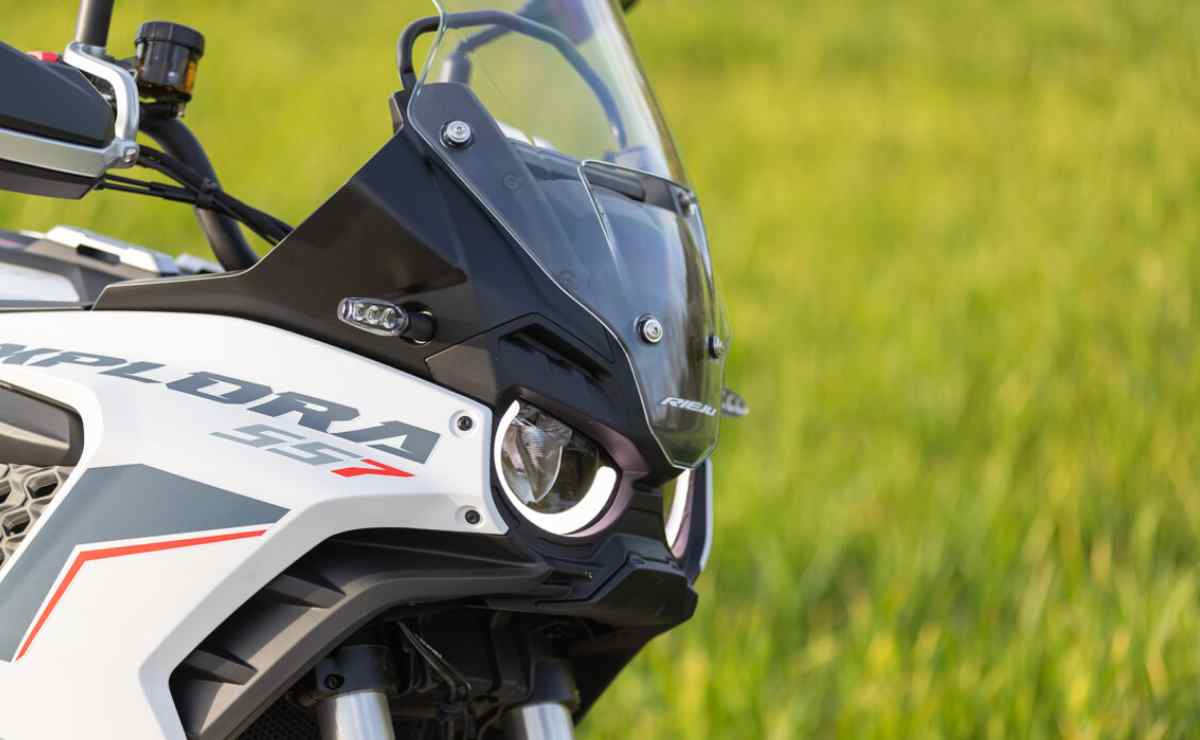 Moto trail Rieju Xplora 557