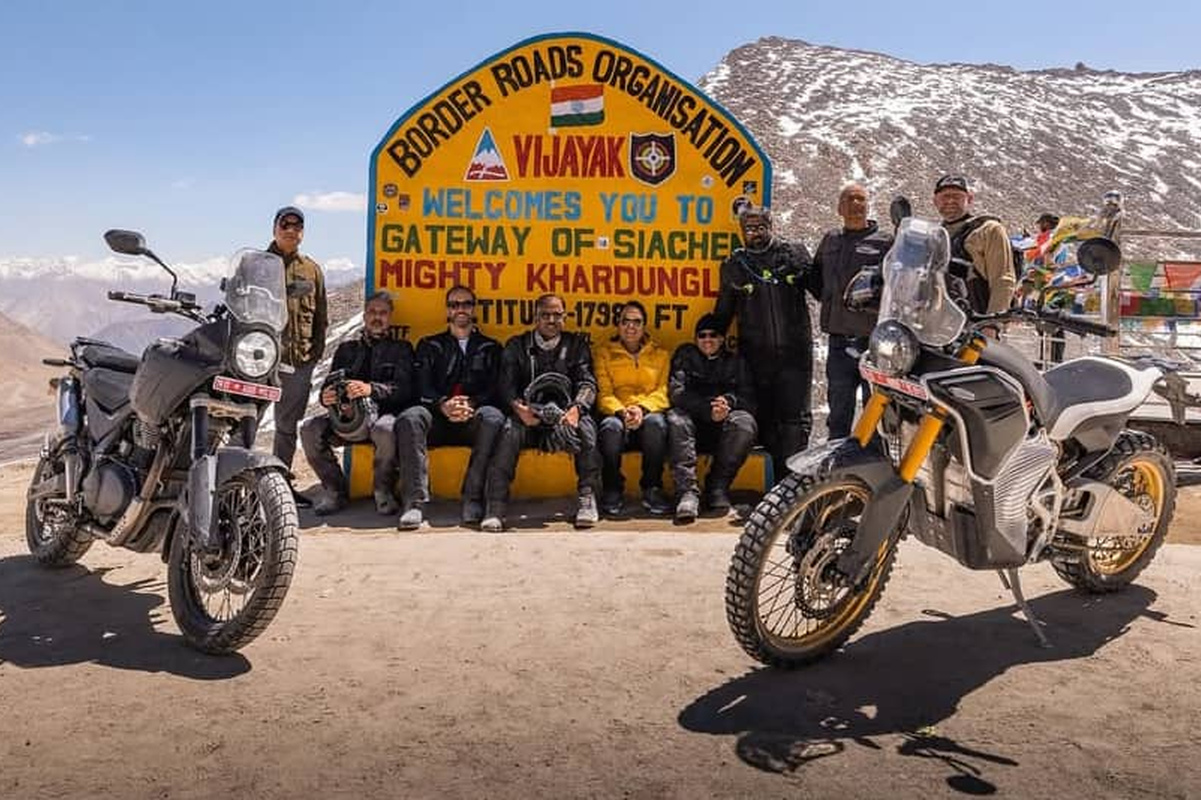 Â¡Nuevas Himalayan! Royal Enfield prepara una 750 y una elÃ©ctrica