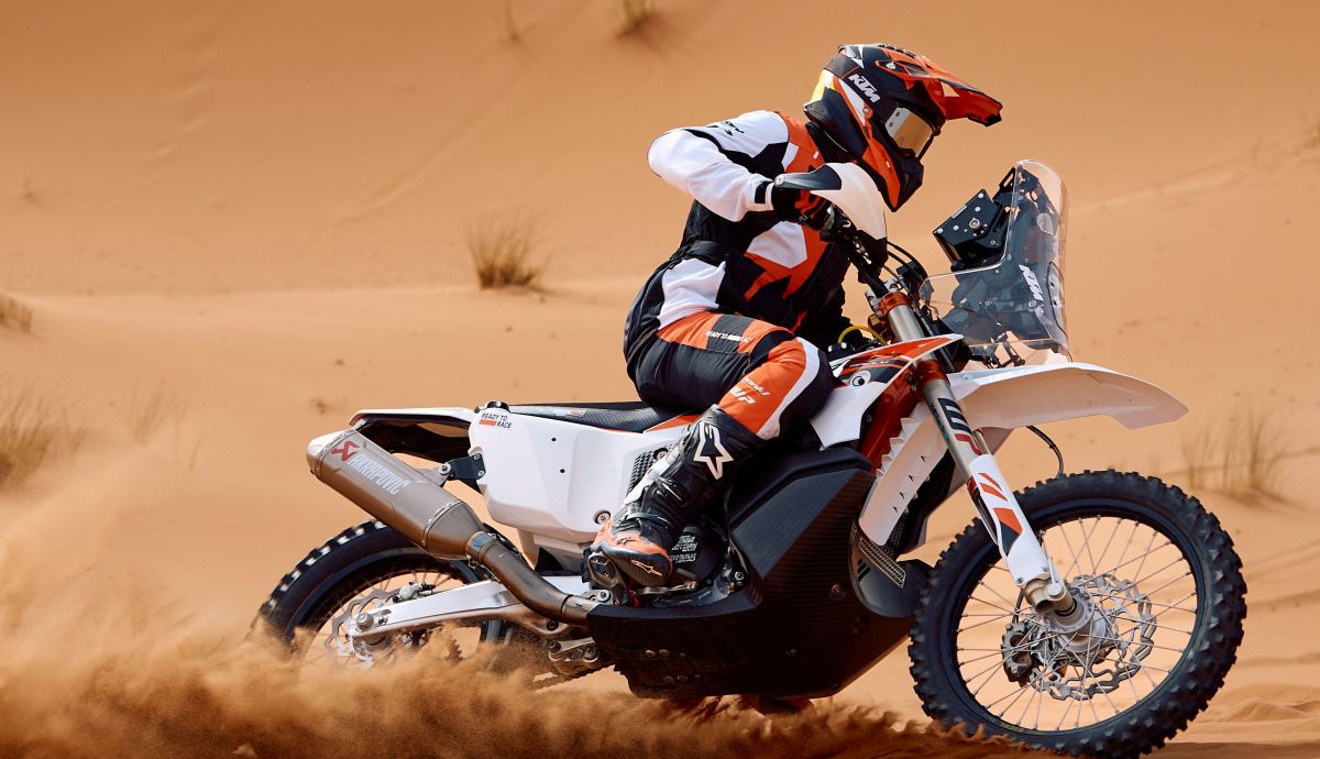 Nueva KTM 450 Rally Réplica 2026. La mejor moto de serie...