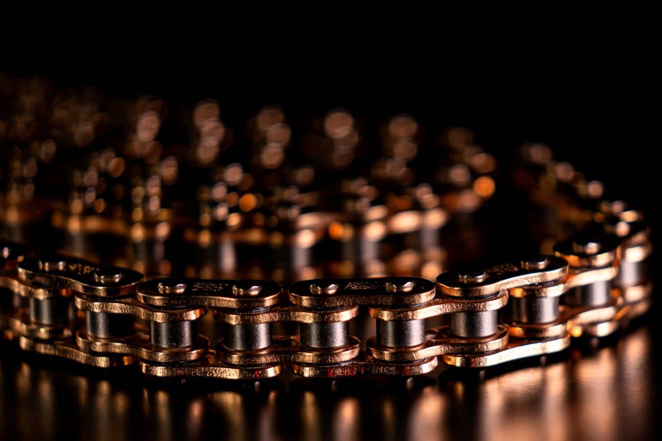 EK Chain gama STREET de cadenas de moto