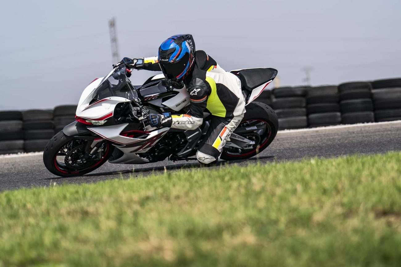 Prueba Zontes 703 RR 2025