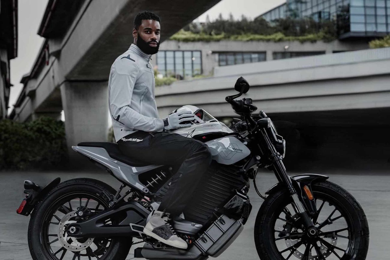 Alpinestars lanza la colección Circal: sostenibilidad con aire futurista