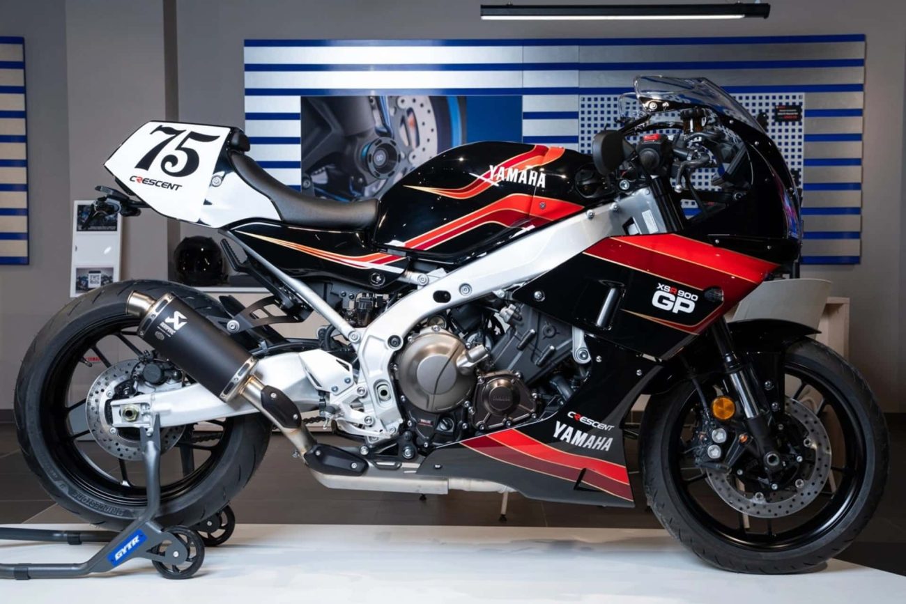Crescent 75 aniversario yamaha XSR900GP