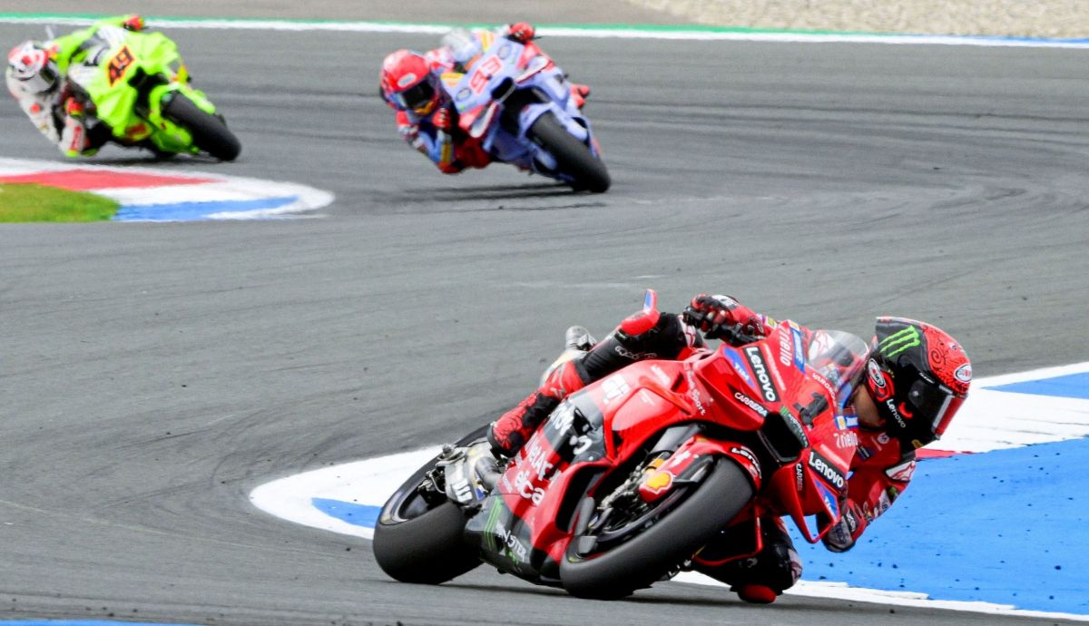 Horario MotoGP hoy ver carreras Assen Holanda 2025
