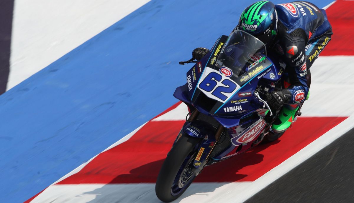 Stefano Manzi es más líder de WSS tras ganar a Masià y Oncu