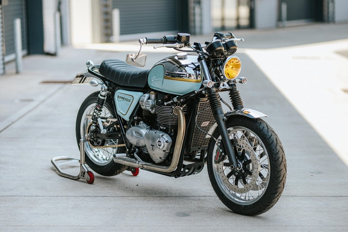 Bonneville T120 Chrome Edition by MMC