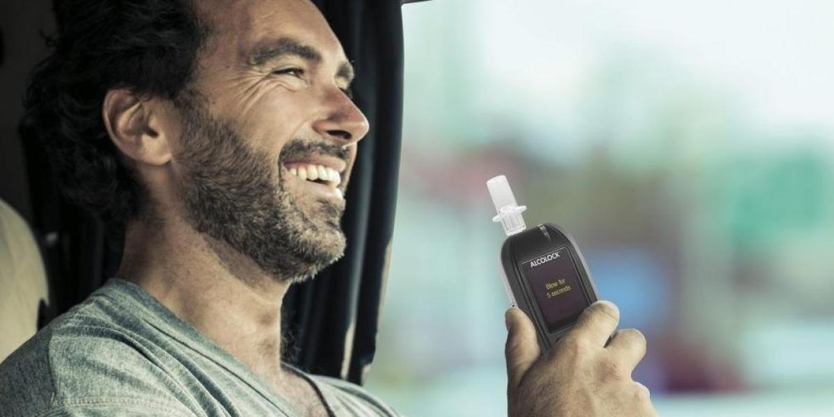 'Alcolock', el dispositivo que impide arrancar un vehículo si el conductor supera la tasa de alcoholemia, ya es obligatorio en Italia