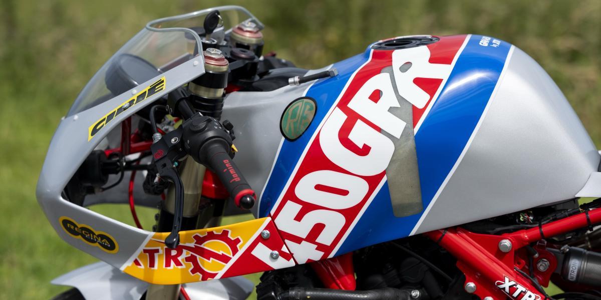 La café racer deportiva retro española ultraligera que no podrás comprar, a no ser que sueltes la pasta, la supermono GRR 450