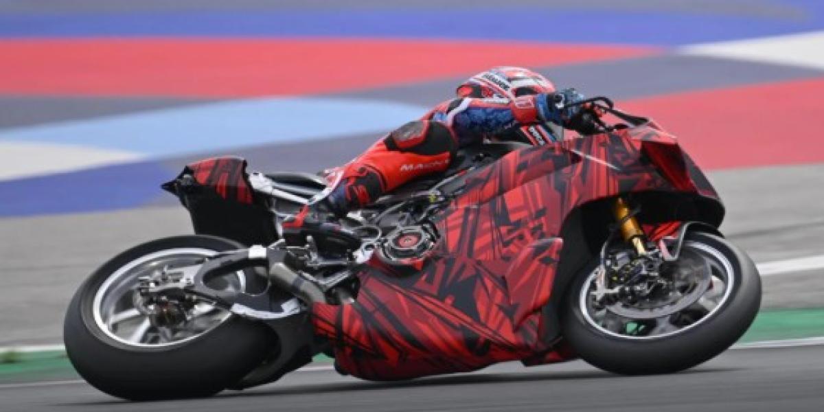 Llega la nueva arma de Ducati para monopolizar el Mundial de SBK, la Panigale V4 R 2026