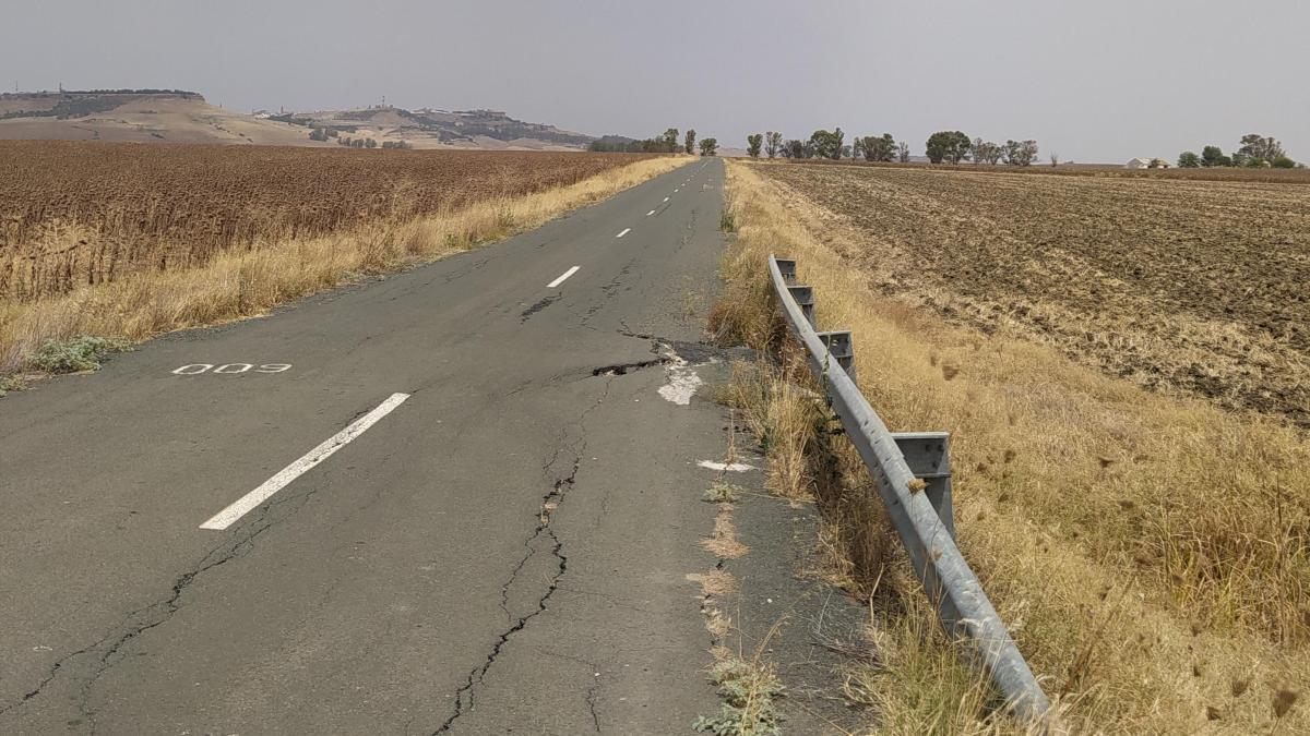 denuncian la nefasta conservación de las carreteras en España