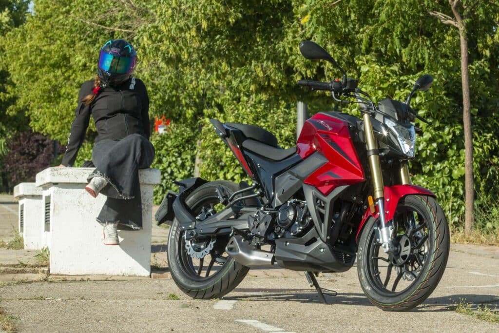 Prueba Cyclone Battlo 125 2025