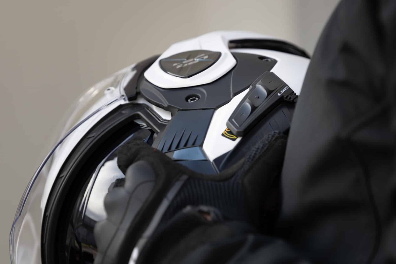 LS2 lanza al mercado Spectrum, su nuevo intercomunicador en colaboración con Midland