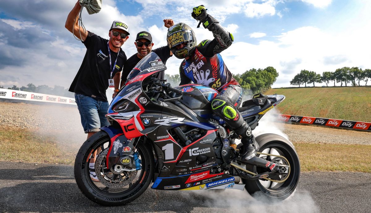 Kenny Foray conquista el FSBK 2025 con un pleno de 10 victorias y ya es hexacampeón