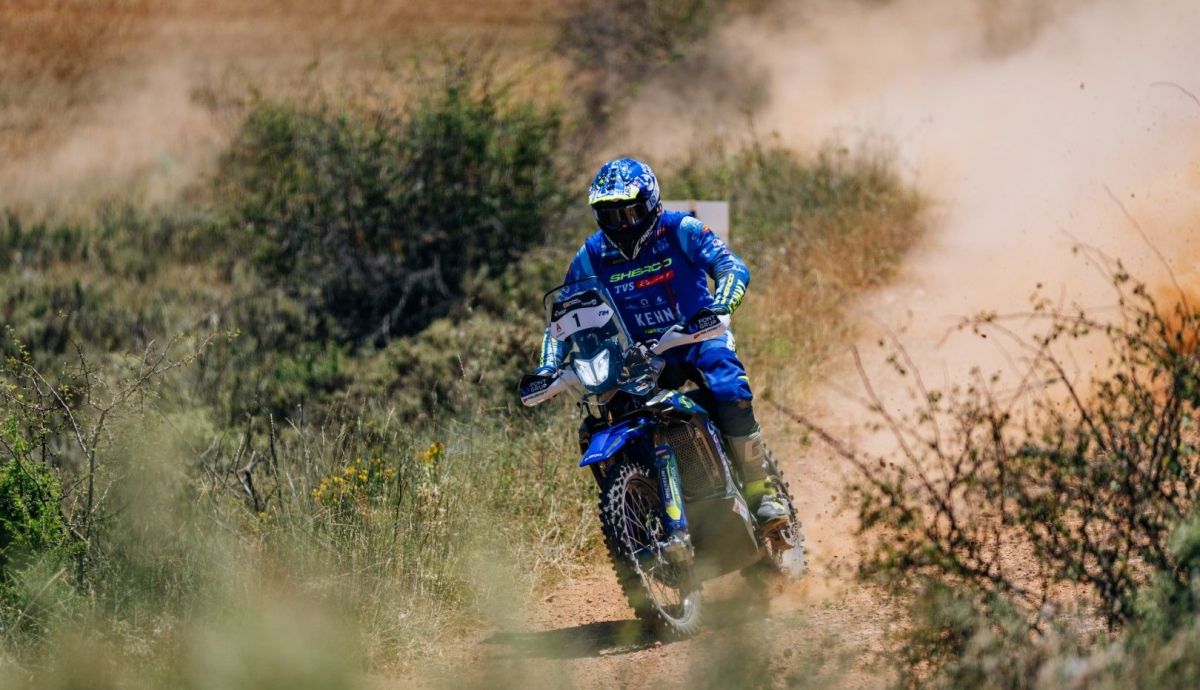 Lorenzo Santolino el más rápido en la prólogo de la Baja...