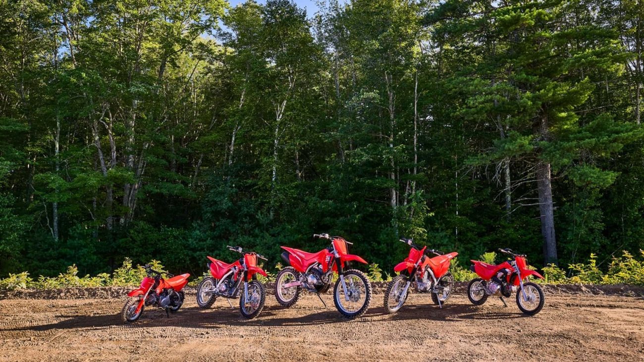 La CRF300F sustituye a la CRF250F como moto de trail insignia de Honda para 2026