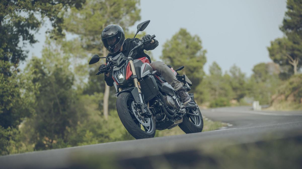 La nueva QJ Motor SRK 600 llega ofreciendo potencia, control, tecnología y un precio al que pocas rivales plantan cara