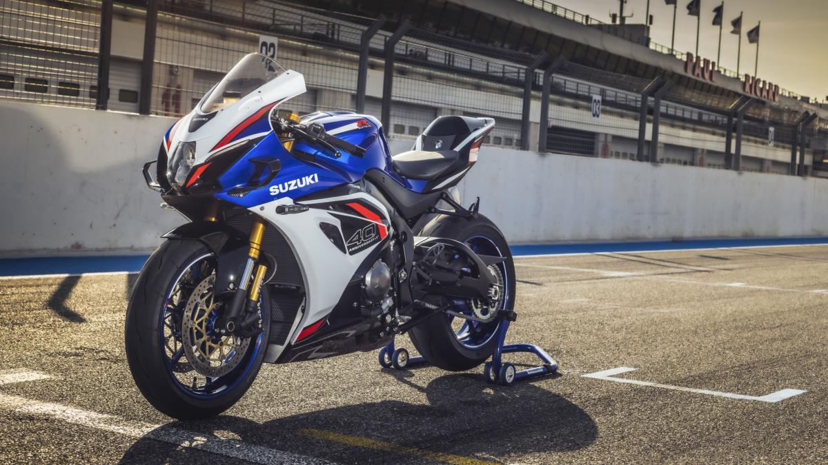 Todas las fotos de la nueva hiperdeportiva de Suzuki, la GSX-R1000R