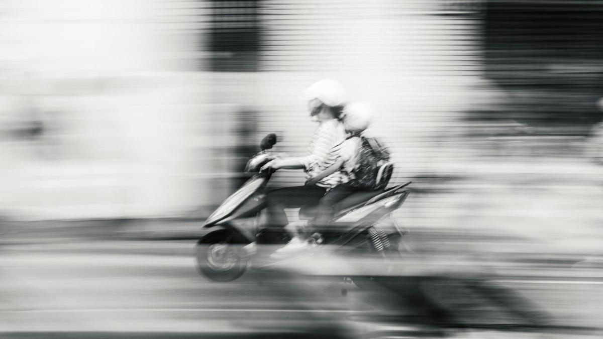 Mucho se habla sobre a qué edad pueden viajar los niños en moto, pero no es eso lo único que debe preocuparte
