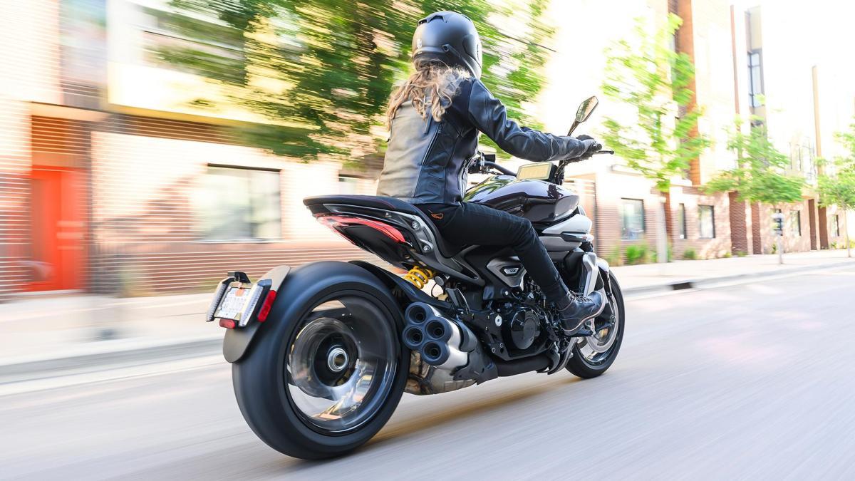 Un magnífico fin de semana sobre una XDiavel V4 te está esperando... ¡Te explicamos cómo conseguirlo!