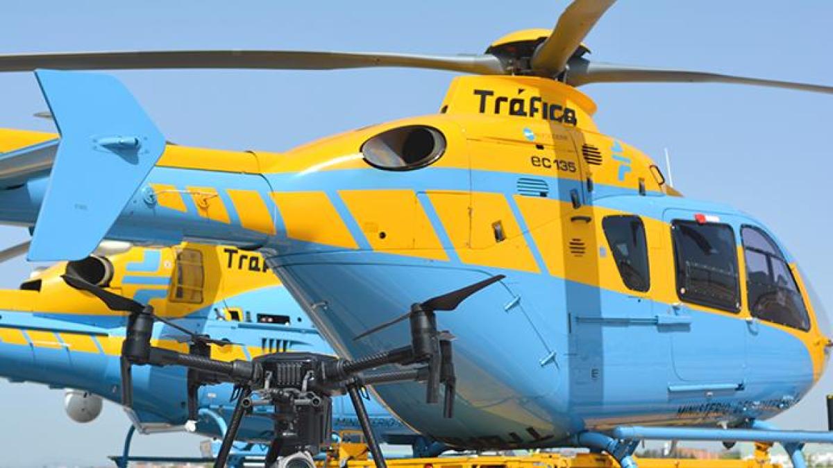 la "mala gestión" de la patrulla deja a los helicópteros en el suelo