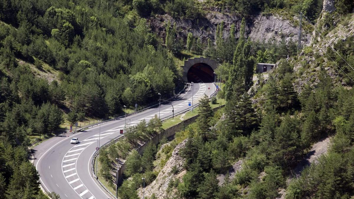 cuatro de los cinco peajes más caros de España están en Catalunya