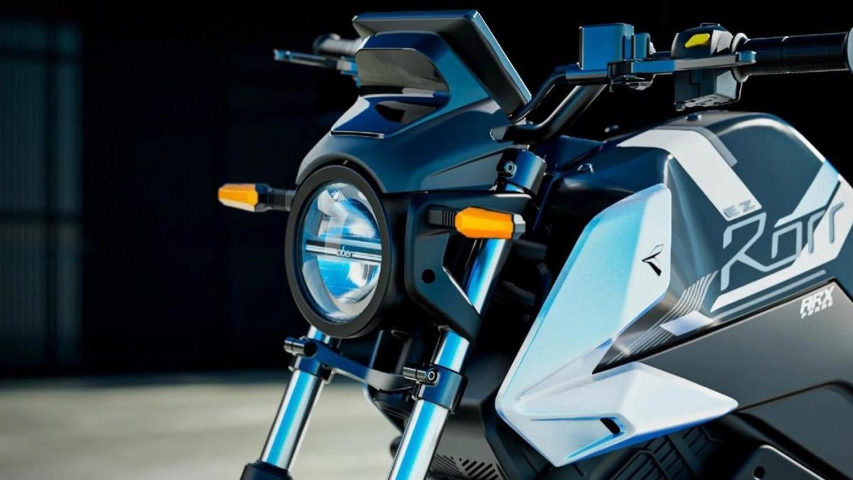 La nueva y atractiva naked para el carnet de coche con toda la electrónica, pero que ofrece algo más, la Oben Electric Rorr