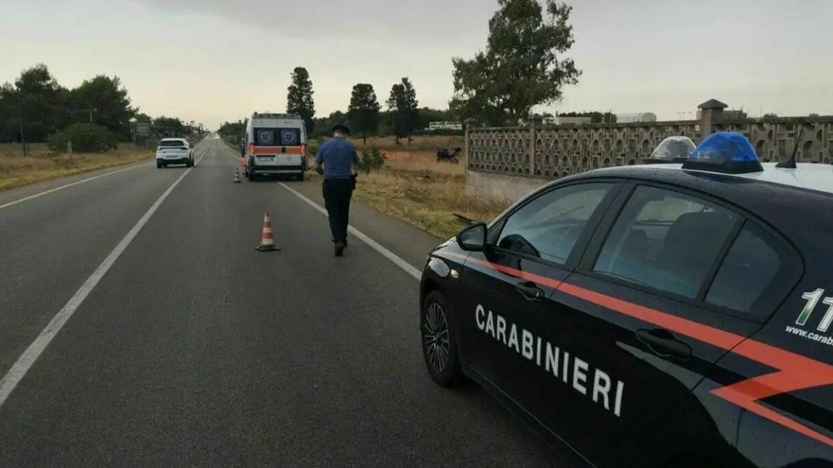 Un motorista muere alcanzado por un rayo estando de ruta en moto