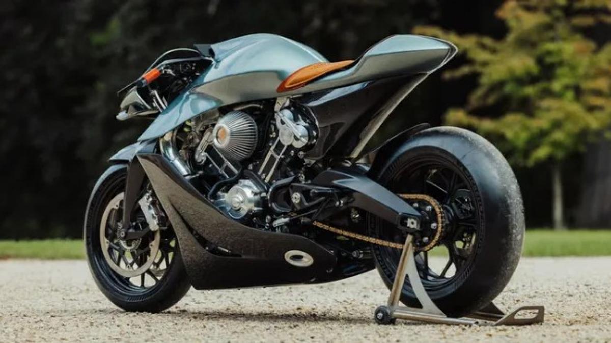 Invertir en motos exclusivas es siempre una buena idea, como en una rarísima Aston Martin AMB001... si tienes mucho dinero