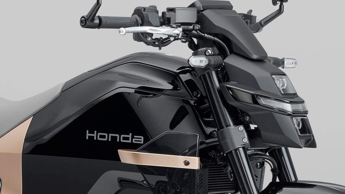 Honda presenta su primera gran moto eléctrica, una naked con el par motor de una superbike, y con un precio que no esperas