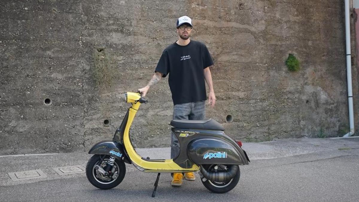 Un colgado del tuning convierte una Vespa en un misil capaz de derrotar a las grandes deportivas