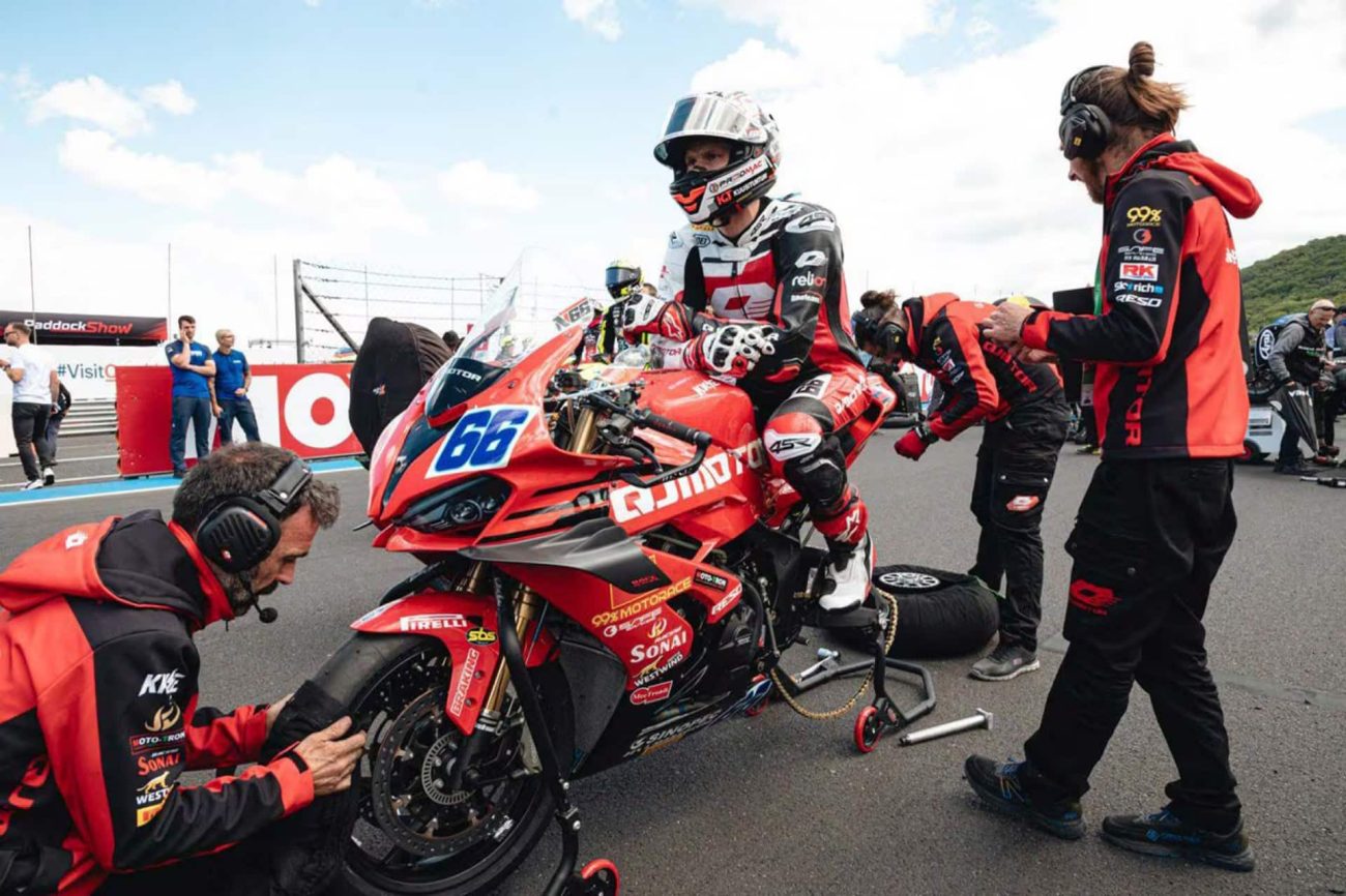 QJMotor SRK 800 RR