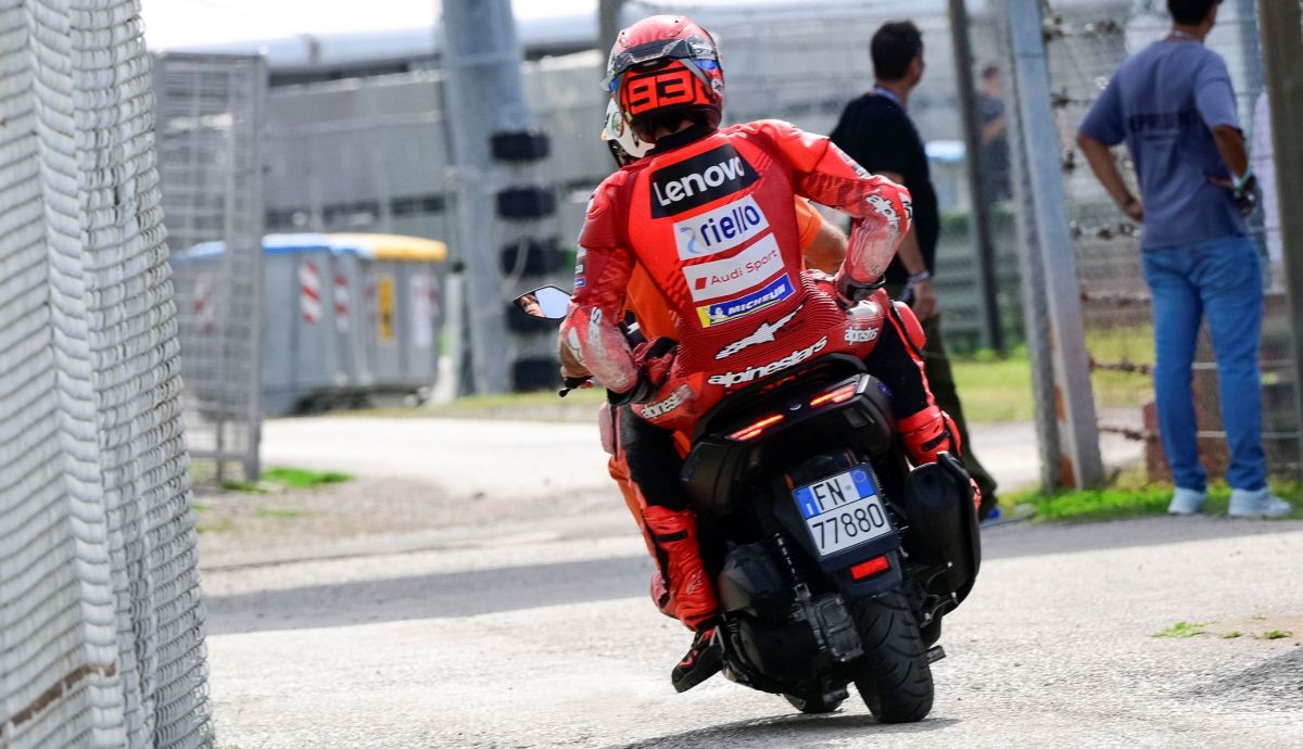 Marc Márquez: "Faltan aún seis carreras y el título ya se queda en casa Márquez"