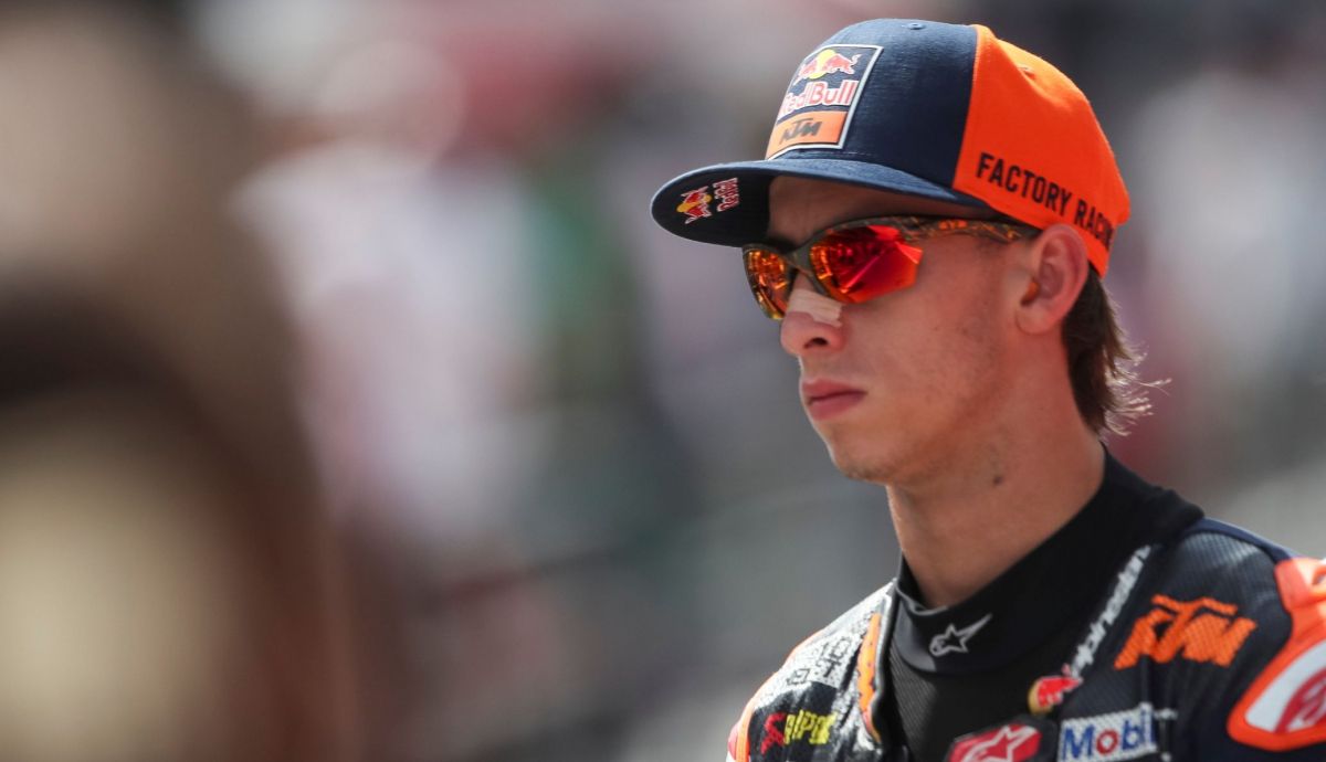 Pedro Acosta: "El Pedro de hace tres meses hubiera lanzado hoy la moto a la grava"