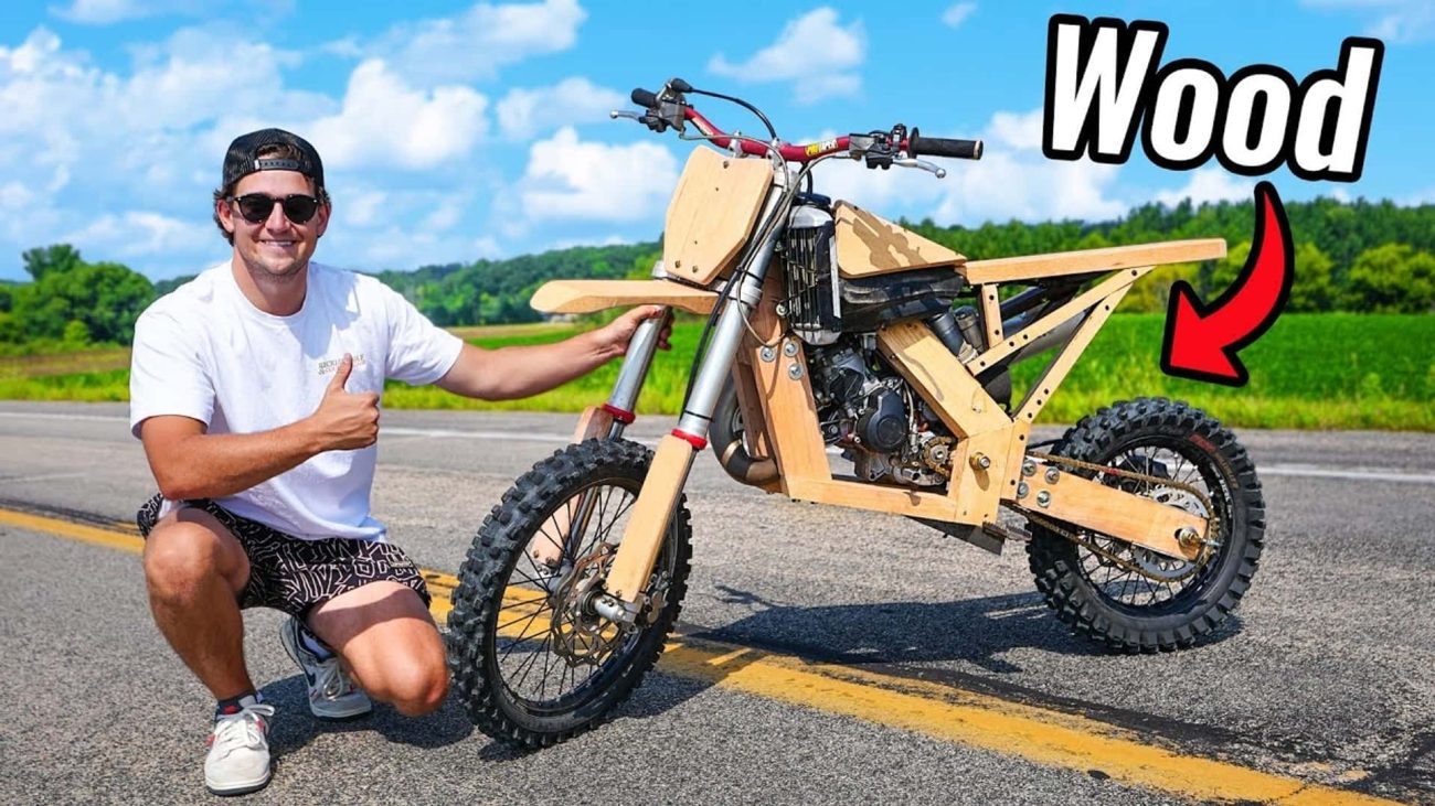 Estos youtubers han creado una motocicleta funcional de madera
