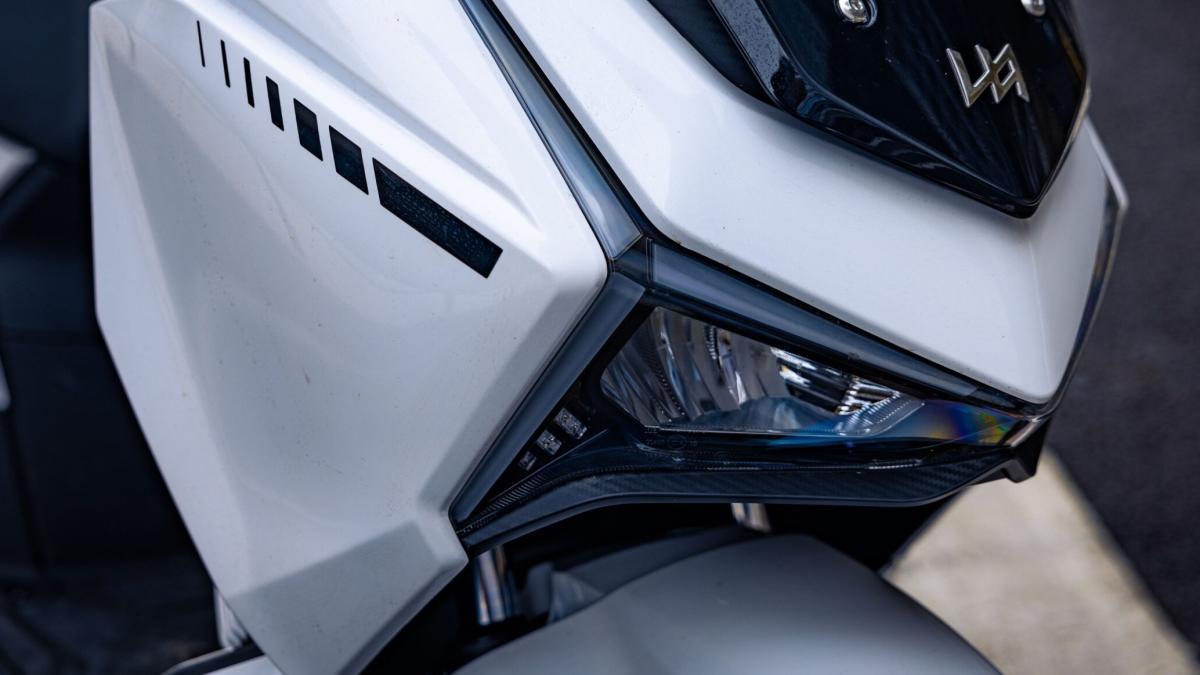 Ya a la venta el scooter urbano premium para el carnet de coche a precio de low cost, y muy equipado, el Letbe Island 125