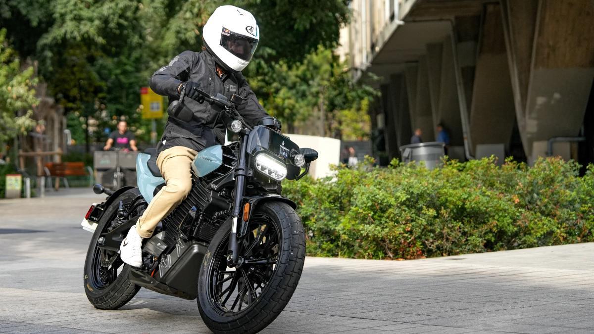 tres caminos eléctricos hacia el mismo destino