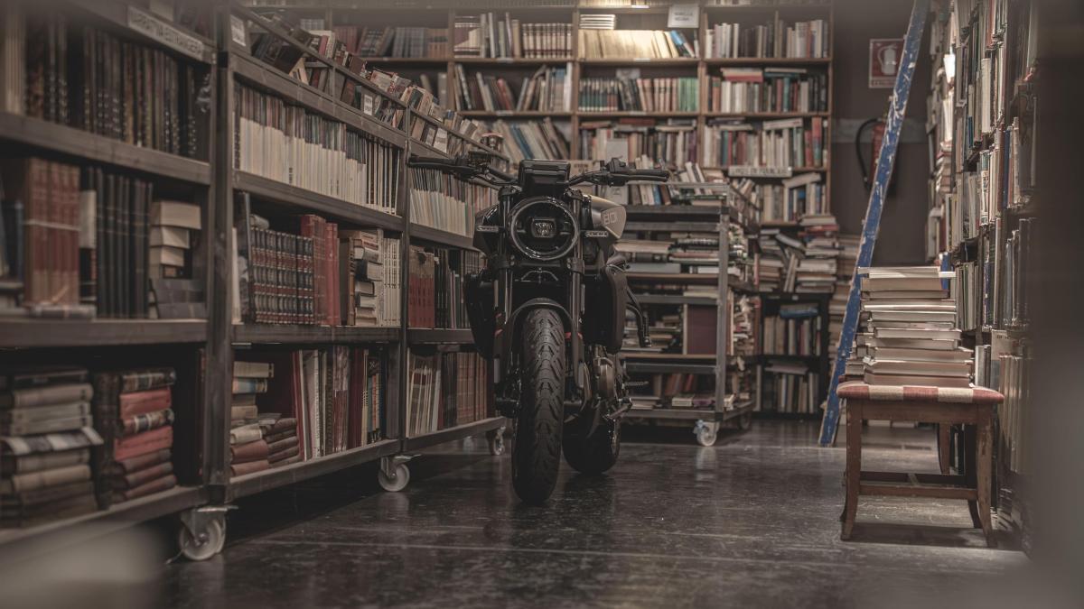 ¡Prepárate! El Roadshow de Husqvarna llega a España para que pruebes sus naked y sientas lo que es escapar de lo ordinario